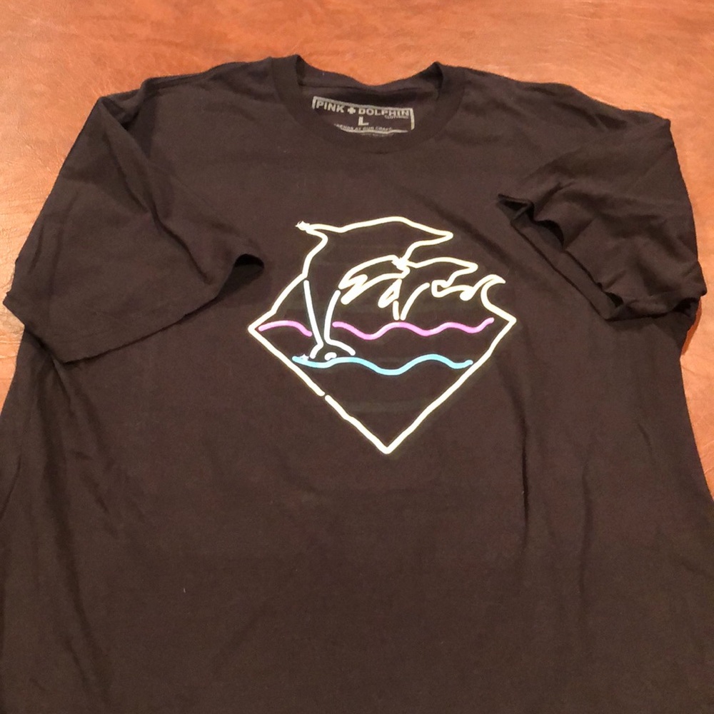 Pink Dolphin New t-shirt - men’s large